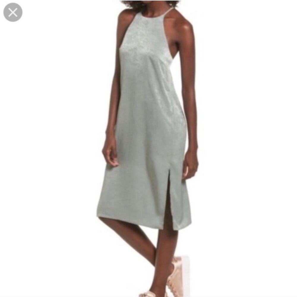 Soprano High Neck Shift Midi Dress in Sage Green Women’s size Small Racer Back